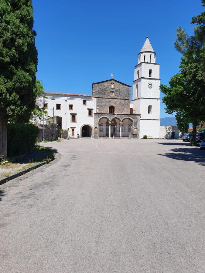 Brusciano Ospitalita Il Noce B&B 외부 사진