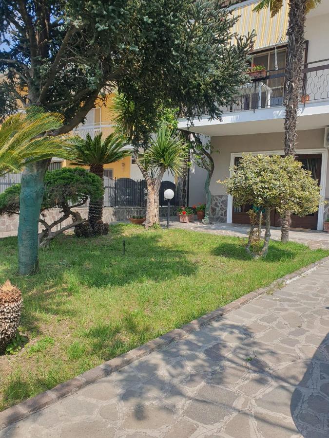 Brusciano Ospitalita Il Noce B&B 외부 사진